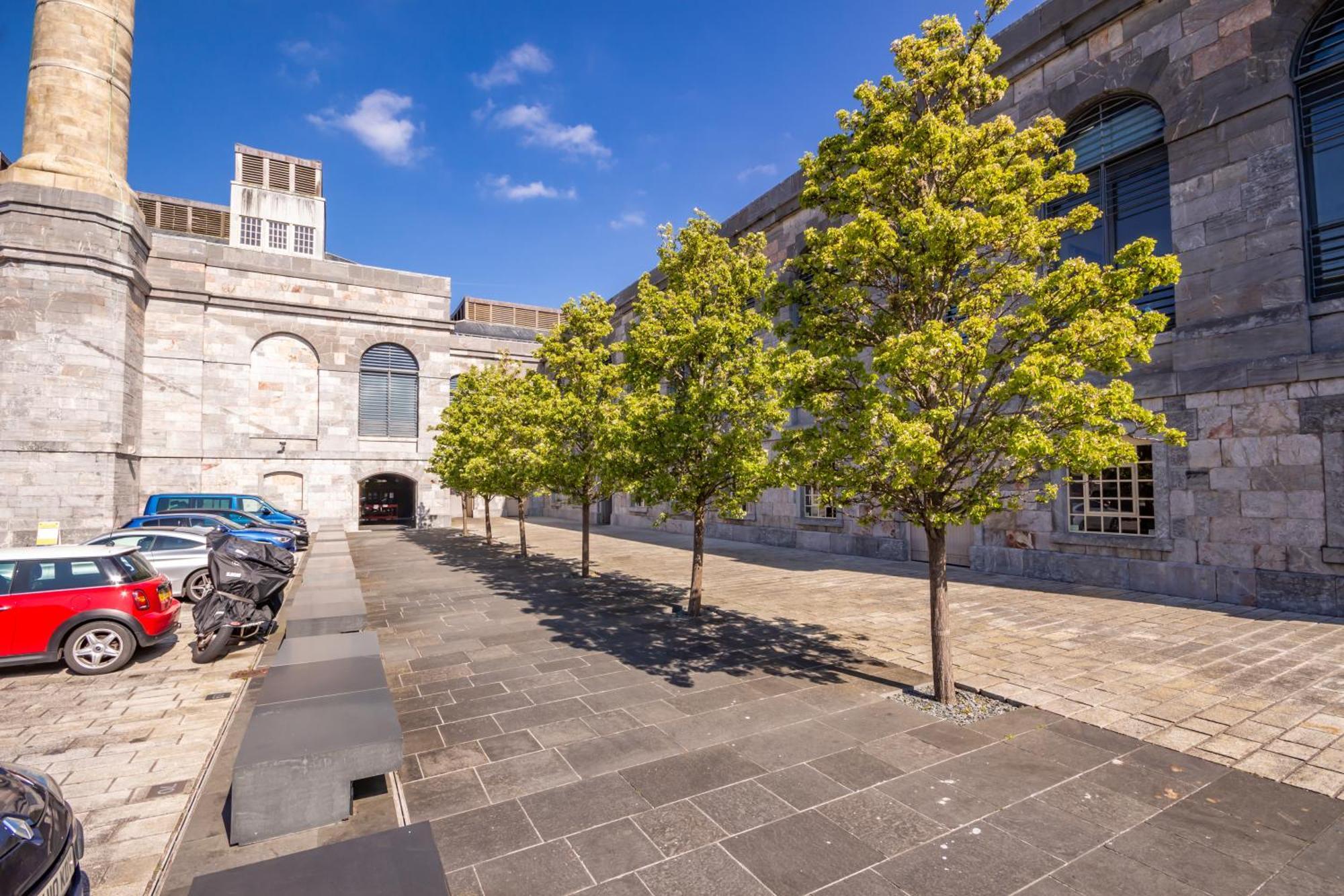 5 Brewhouse By Pureserviced Plymouth Exterior photo